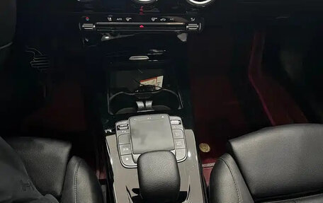 Mercedes-Benz A-Класс, 2022 год, 2 200 000 рублей, 13 фотография