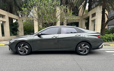 Hyundai Elantra, 2023 год, 7 фотография