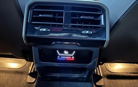BMW 5 серия, 2025 год, 5 713 000 рублей, 6 фотография