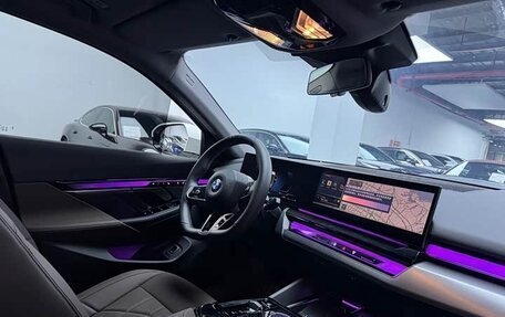 BMW 5 серия, 2025 год, 5 713 000 рублей, 20 фотография