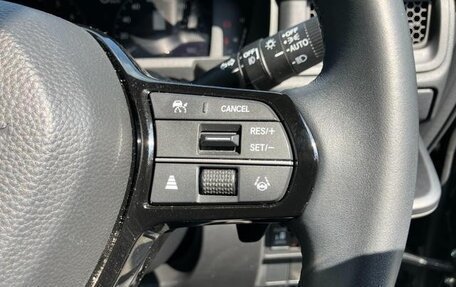 Honda Stepwgn, 2023 год, 2 600 000 рублей, 15 фотография