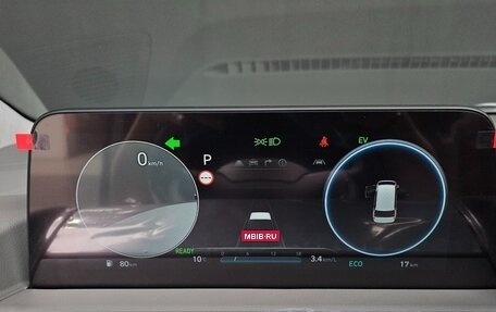 Hyundai Staria, 2025 год, 5 996 000 рублей, 13 фотография