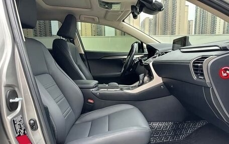 Lexus NX I, 2021 год, 2 350 000 рублей, 15 фотография