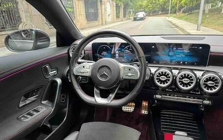 Mercedes-Benz CLA, 2019 год, 1 377 000 рублей, 15 фотография