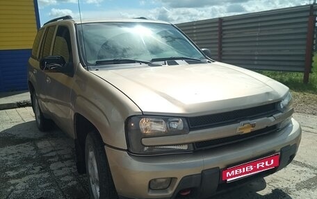 Chevrolet TrailBlazer II, 2004 год, 610 000 рублей, 2 фотография