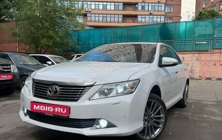 Toyota Camry, 2013 год, 1 400 000 рублей, 1 фотография