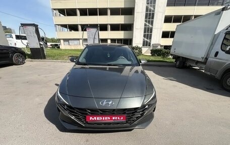 Hyundai Elantra, 2021 год, 1 800 000 рублей, 1 фотография