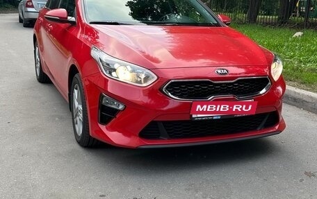 KIA cee'd III, 2019 год, 1 750 000 рублей, 2 фотография