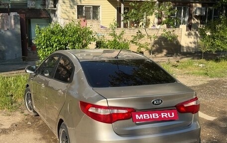 KIA Rio III рестайлинг, 2013 год, 600 000 рублей, 10 фотография