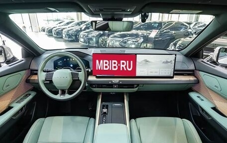 Lexus ES, 2026 год, 6 300 000 рублей, 13 фотография