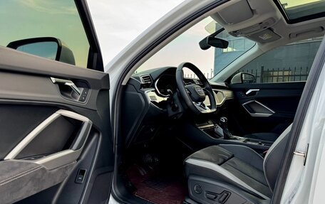 Audi Q3, 2022 год, 2 455 000 рублей, 7 фотография