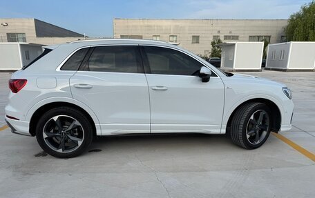 Audi Q3, 2022 год, 2 455 000 рублей, 5 фотография