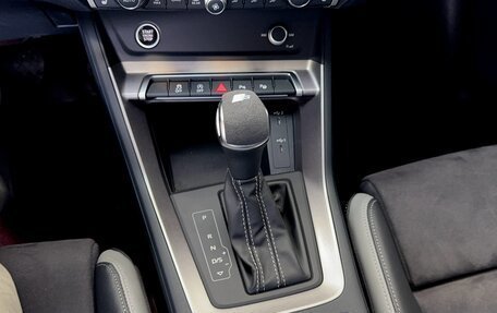 Audi Q3, 2022 год, 2 455 000 рублей, 14 фотография