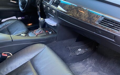 BMW 5 серия, 2004 год, 1 500 000 рублей, 12 фотография