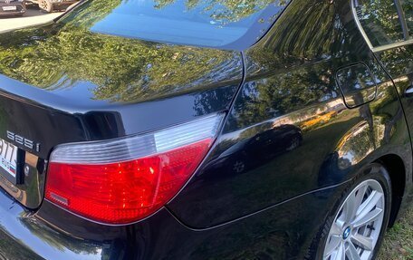 BMW 5 серия, 2004 год, 1 500 000 рублей, 17 фотография