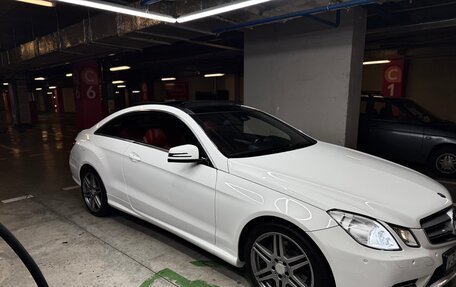 Mercedes-Benz E-Класс, 2012 год, 1 230 000 рублей, 8 фотография