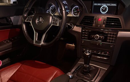 Mercedes-Benz E-Класс, 2012 год, 1 230 000 рублей, 11 фотография