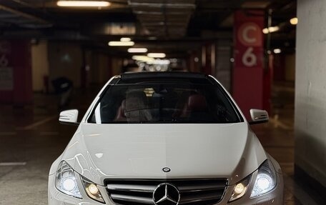 Mercedes-Benz E-Класс, 2012 год, 1 230 000 рублей, 2 фотография