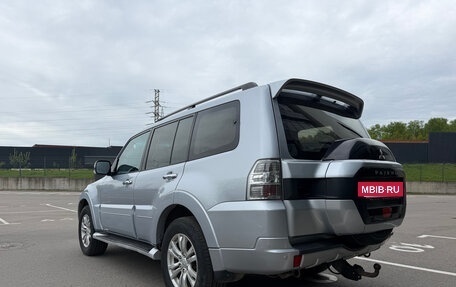 Mitsubishi Pajero IV, 2017 год, 2 800 000 рублей, 7 фотография
