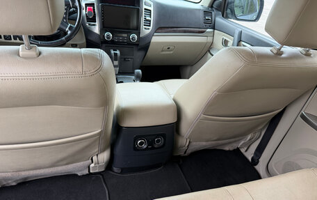 Mitsubishi Pajero IV, 2017 год, 2 800 000 рублей, 17 фотография