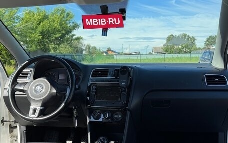 Volkswagen Polo VI (EU Market), 2013 год, 750 000 рублей, 8 фотография