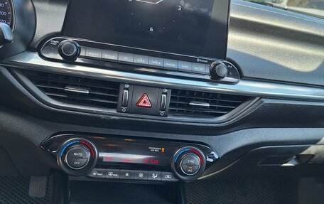 KIA Cerato IV, 2019 год, 1 400 000 рублей, 8 фотография