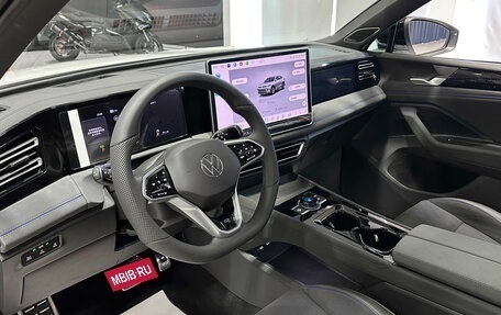Volkswagen Tiguan II, 2026 год, 4 997 000 рублей, 12 фотография