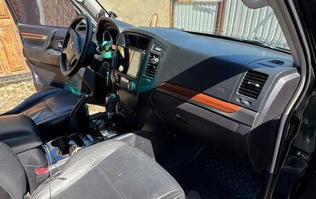 Mitsubishi Pajero IV, 2007 год, 1 700 000 рублей, 16 фотография