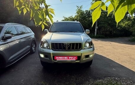 Toyota Land Cruiser Prado 120 рестайлинг, 2008 год, 2 550 000 рублей, 2 фотография