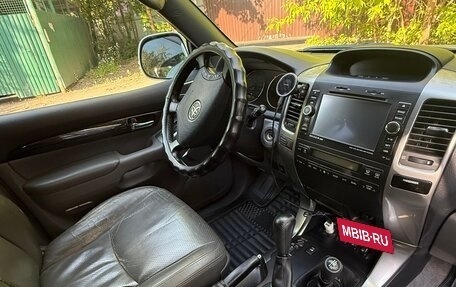 Toyota Land Cruiser Prado 120 рестайлинг, 2008 год, 2 550 000 рублей, 7 фотография