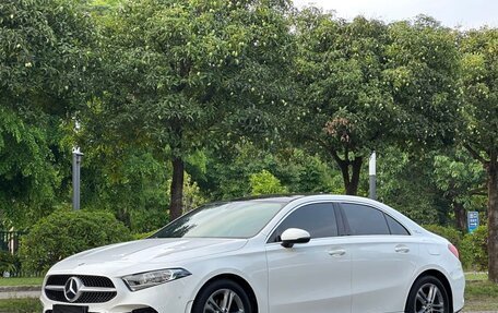 Mercedes-Benz A-Класс, 2022 год, 2 222 000 рублей, 3 фотография