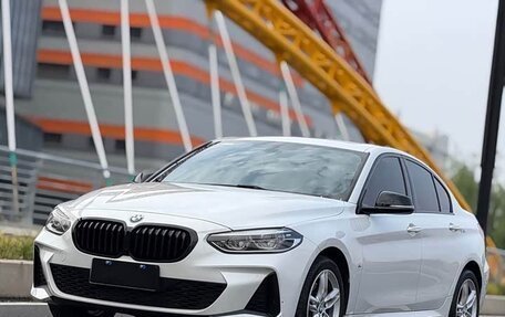 BMW 1 серия, 2023 год, 1 700 000 рублей, 1 фотография