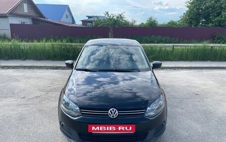 Volkswagen Polo VI (EU Market), 2012 год, 595 000 рублей, 2 фотография
