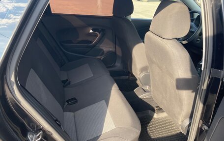 Volkswagen Polo VI (EU Market), 2012 год, 595 000 рублей, 17 фотография