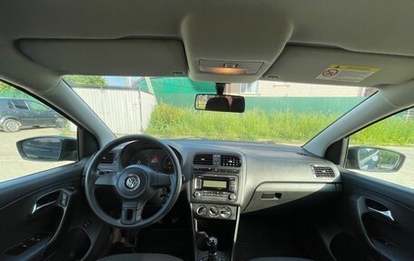 Volkswagen Polo VI (EU Market), 2012 год, 595 000 рублей, 21 фотография