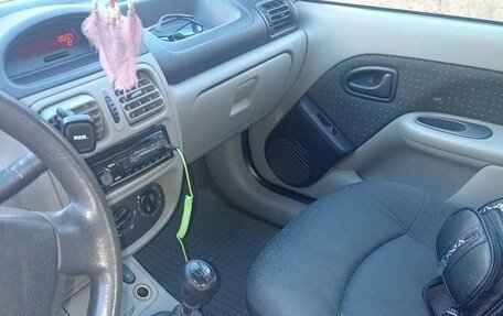 Renault Symbol I, 2004 год, 275 000 рублей, 4 фотография