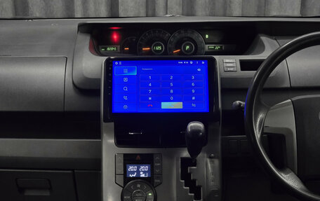 Toyota Voxy II, 2009 год, 1 420 000 рублей, 13 фотография