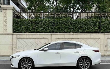 Mazda 3, 2023 год, 1 862 000 рублей, 2 фотография