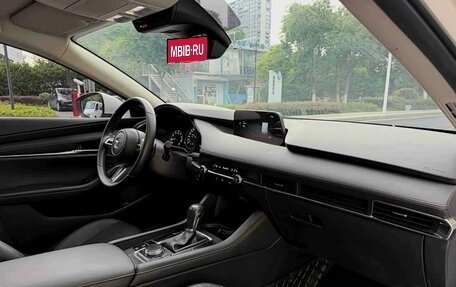 Mazda 3, 2023 год, 1 862 000 рублей, 10 фотография