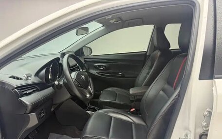 Toyota Yaris XP150 рестайлинг, 2022 год, 1 210 005 рублей, 10 фотография