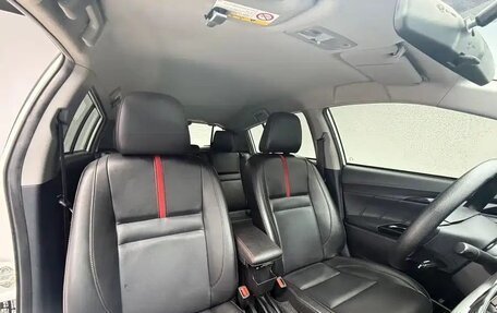 Toyota Yaris XP150 рестайлинг, 2022 год, 1 210 005 рублей, 14 фотография