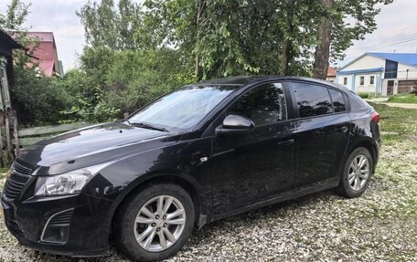 Chevrolet Cruze II, 2012 год, 700 000 рублей, 4 фотография