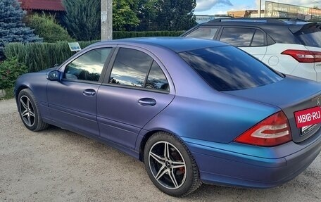 Mercedes-Benz C-Класс, 2004 год, 700 000 рублей, 6 фотография