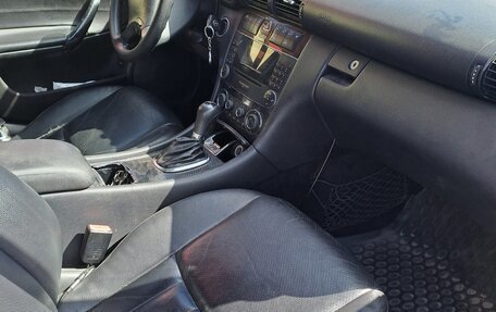 Mercedes-Benz C-Класс, 2004 год, 700 000 рублей, 13 фотография