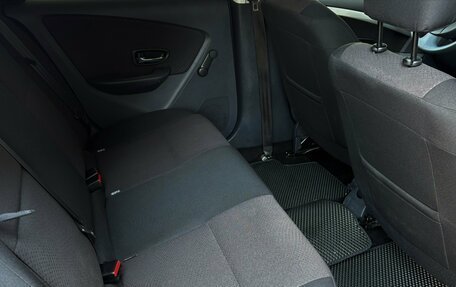 Nissan Almera, 2018 год, 900 000 рублей, 15 фотография
