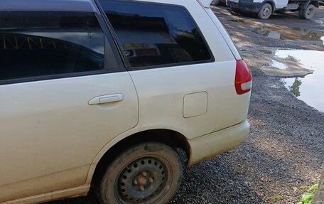 Nissan Wingroad III, 2000 год, 150 000 рублей, 3 фотография