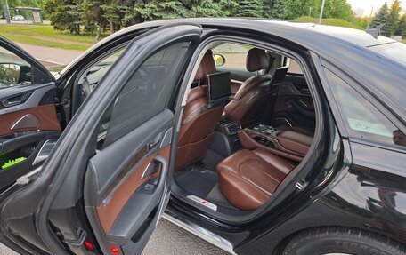 Audi A8, 2012 год, 2 500 000 рублей, 4 фотография