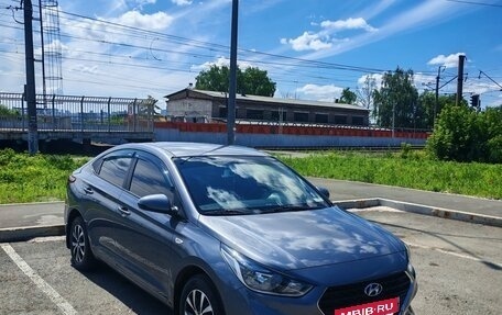 Hyundai Solaris II рестайлинг, 2019 год, 1 580 000 рублей, 3 фотография