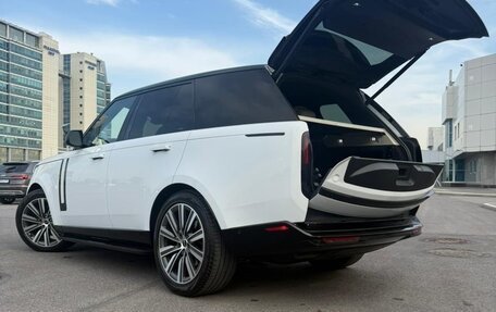 Land Rover Range Rover IV рестайлинг, 2023 год, 16 450 000 рублей, 5 фотография