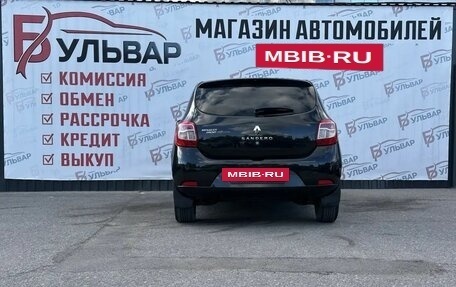 Renault Sandero II рестайлинг, 2014 год, 900 000 рублей, 5 фотография